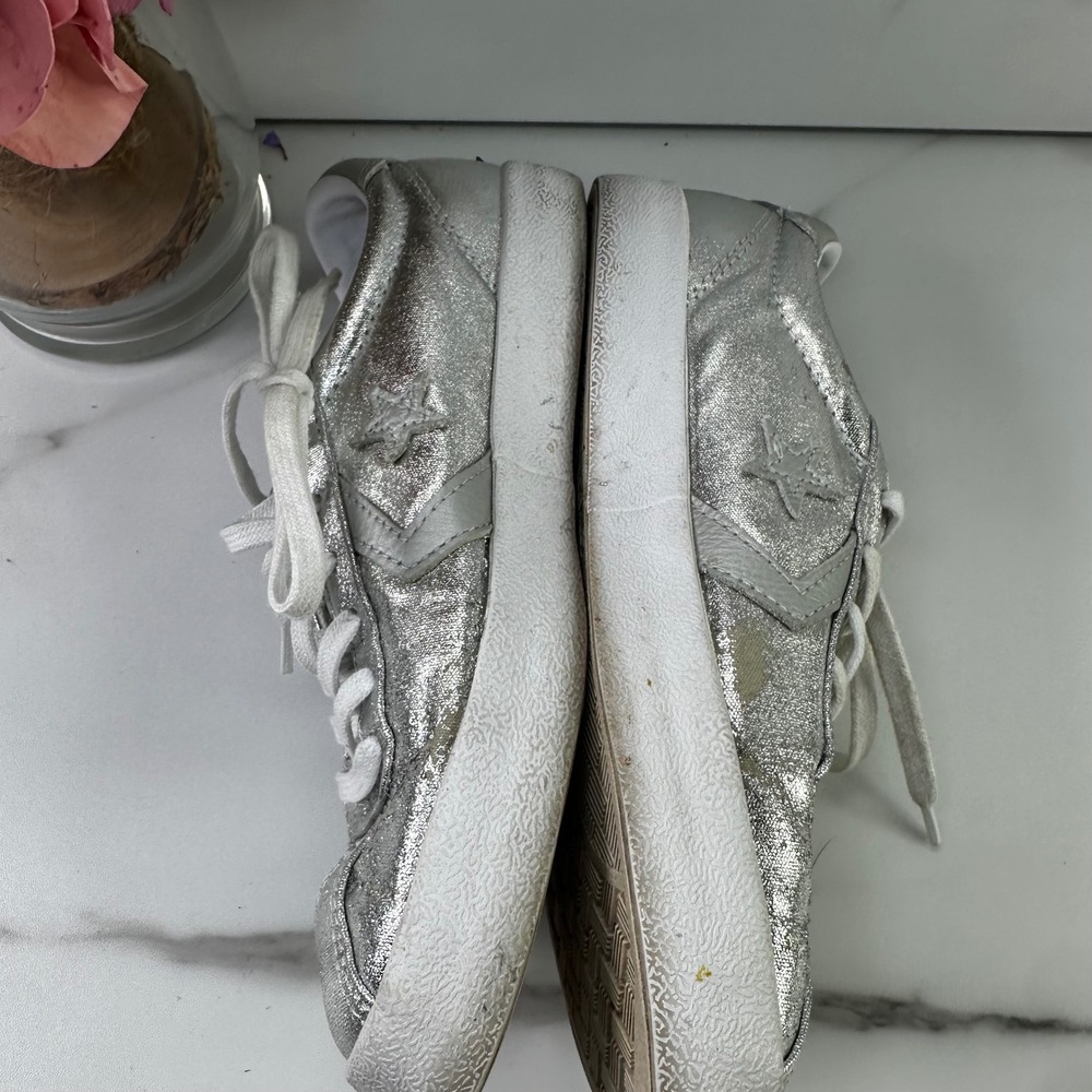 Converse All Star Chuck Taylor Silver Metallic Low Top Sneakers Size 6.5 Comfot‎ - Picture 6 of 12